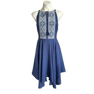 White House Black Market Blue Halter Embroidered Dress 4 Petite 4P Fit and Flare